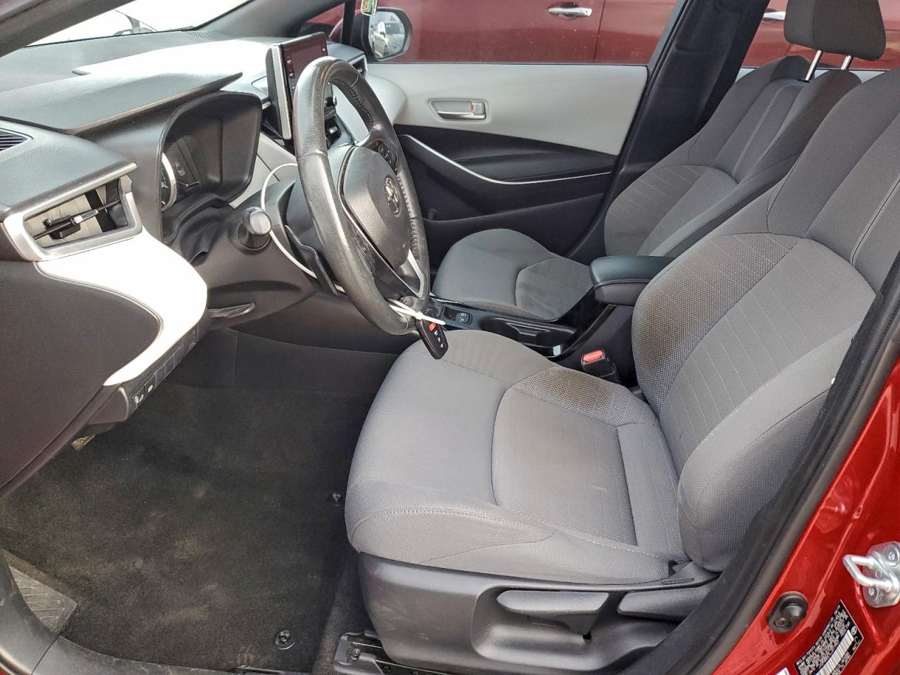 2020 TOYOTA COROLLA SE photo 7