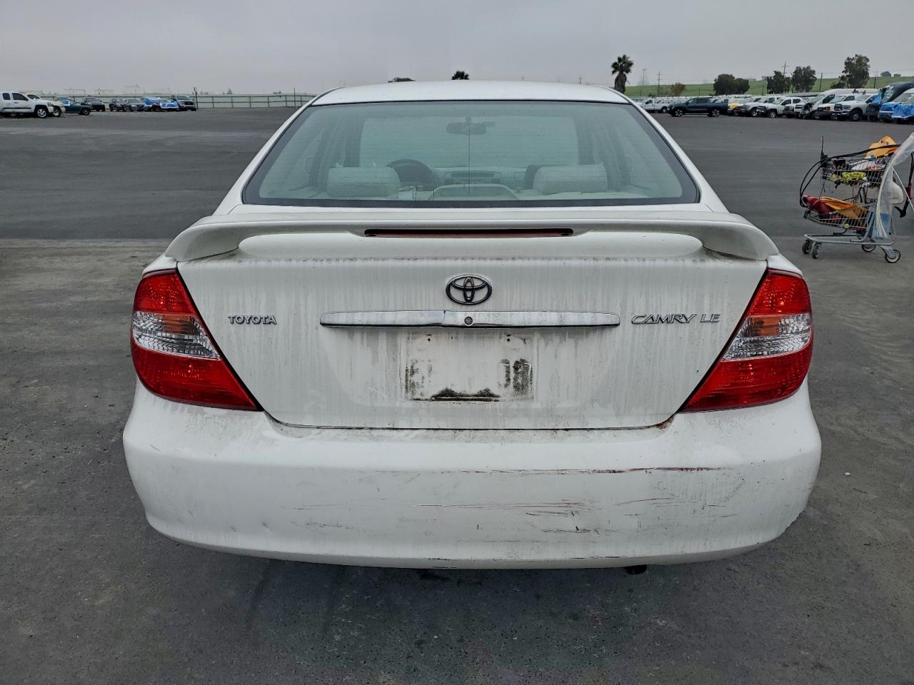 2003 TOYOTA CAMRY LE photo 6