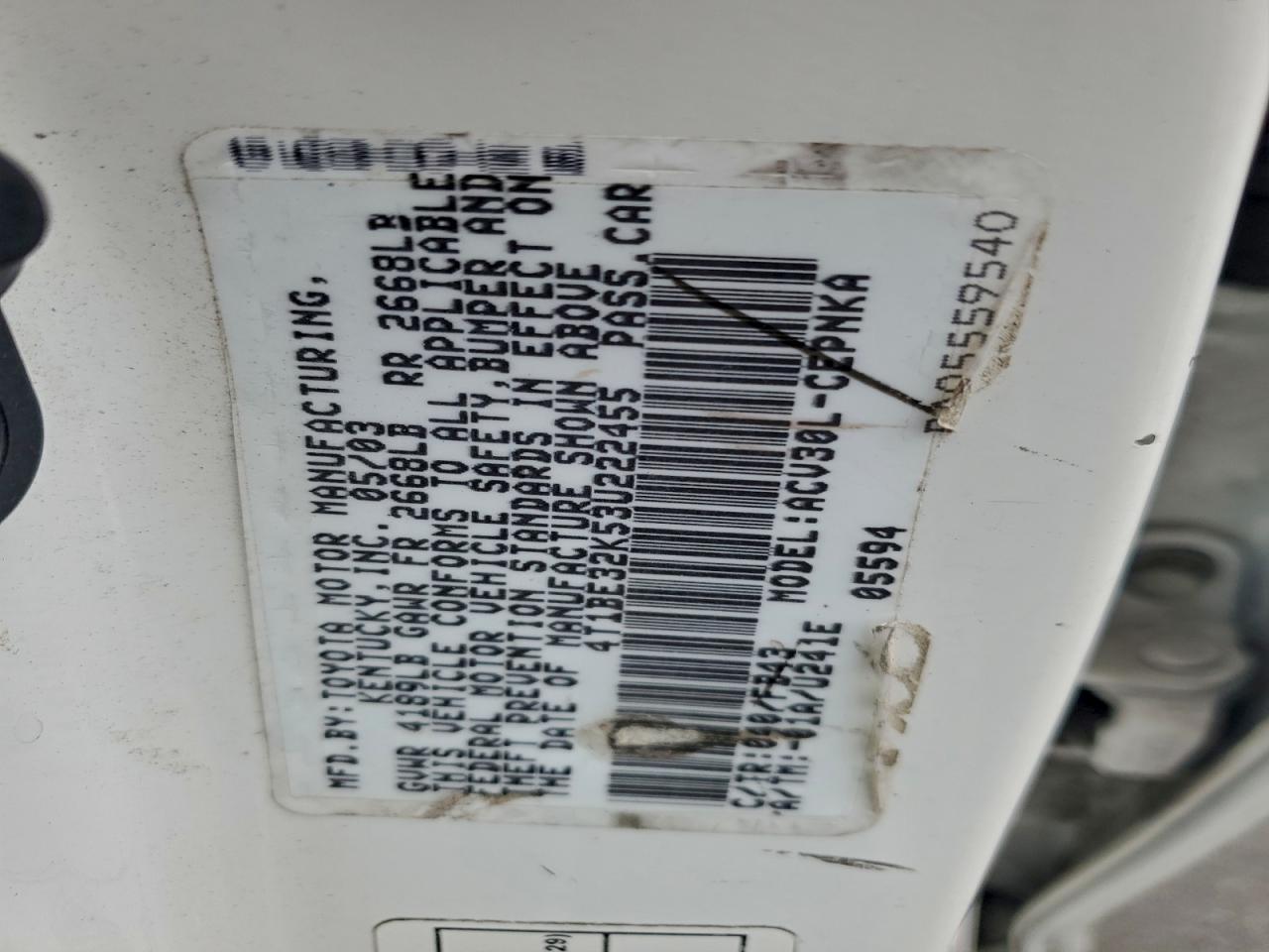 2003 TOYOTA CAMRY LE photo 12