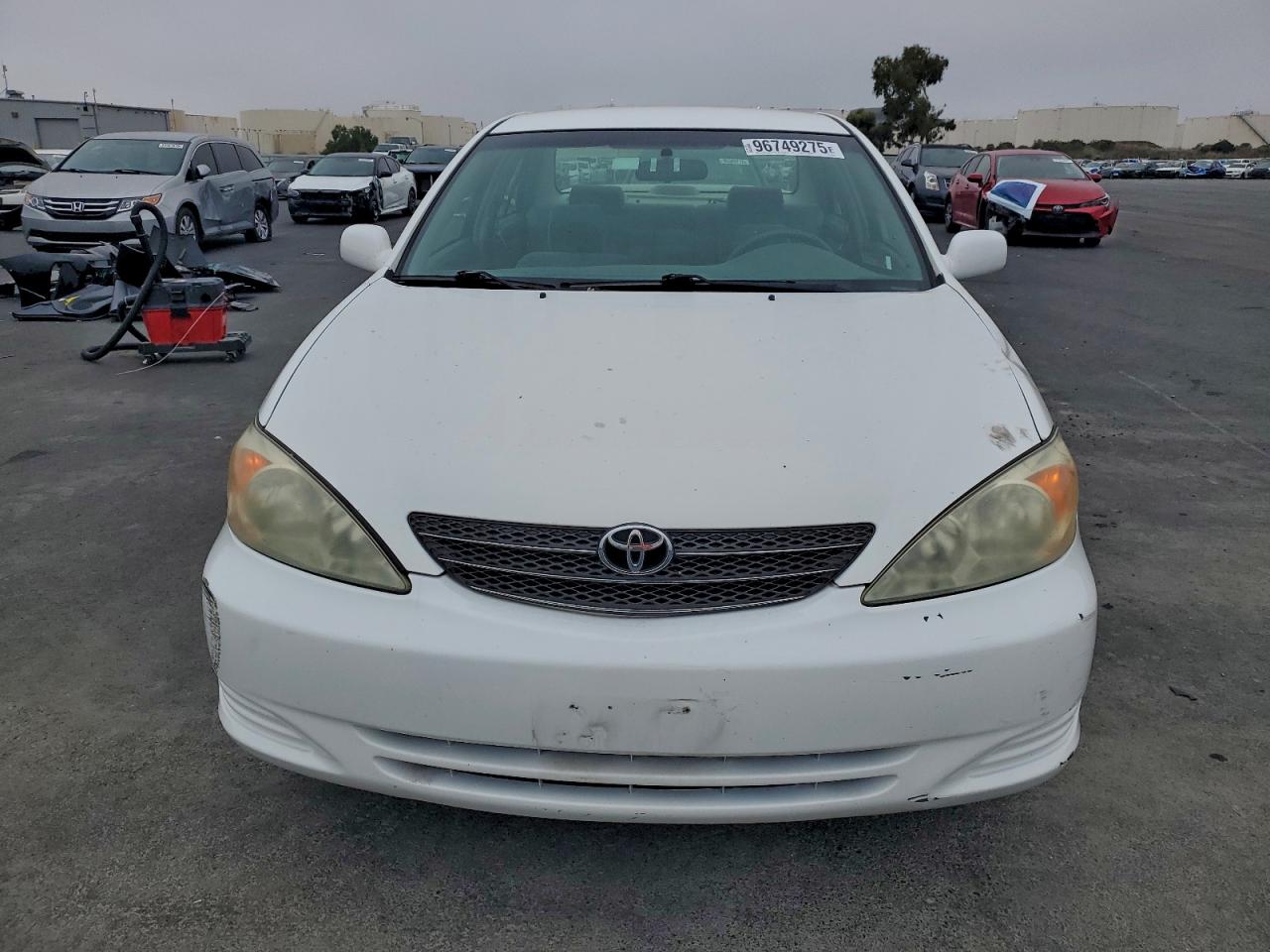 2003 TOYOTA CAMRY LE photo 5
