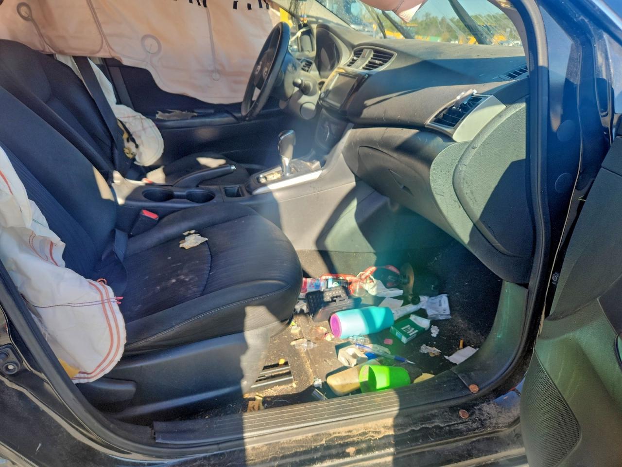 2019 NISSAN SENTRA S photo 7