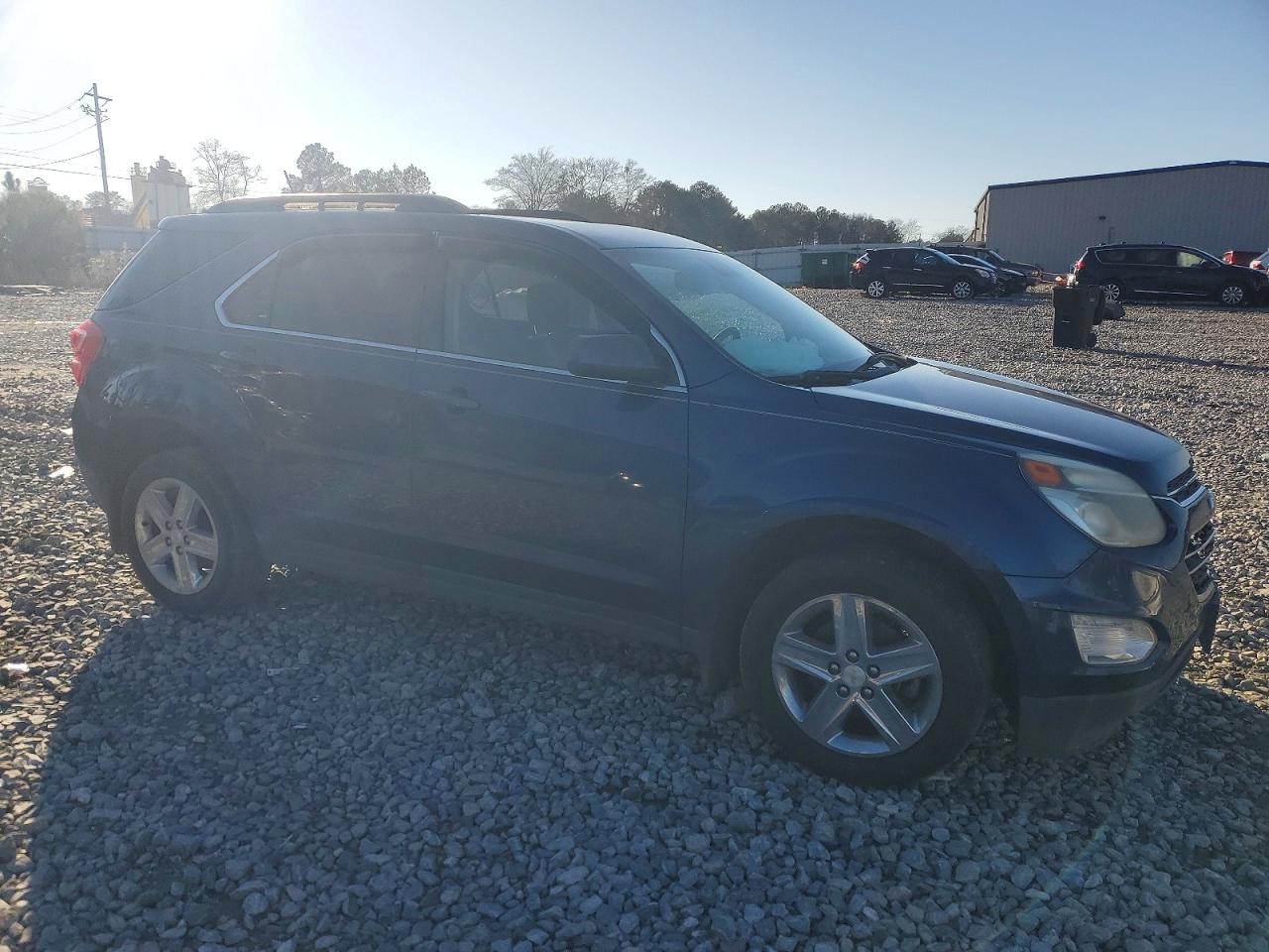 2016 CHEVROLET EQUINOX LT photo 4