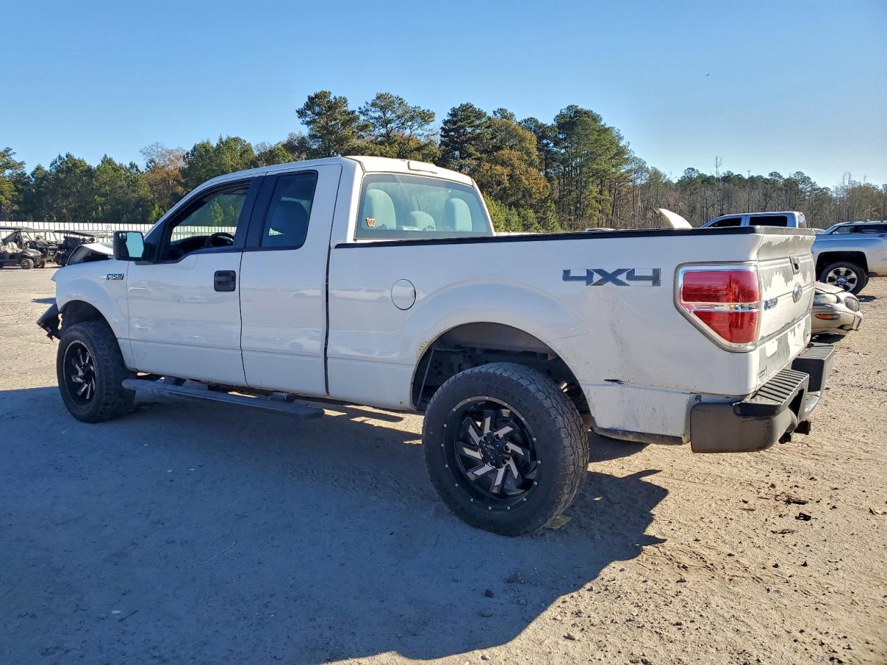 2011 FORD F150 SUPER CAB photo 2