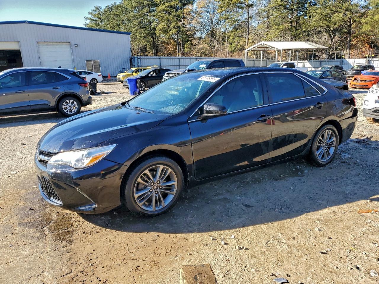 2016 TOYOTA CAMRY