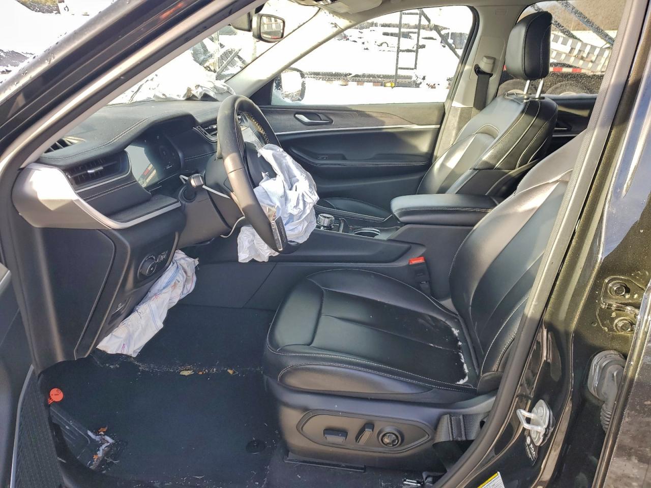 2024 JEEP GRAND CHEROKEE L LIMITED photo 7