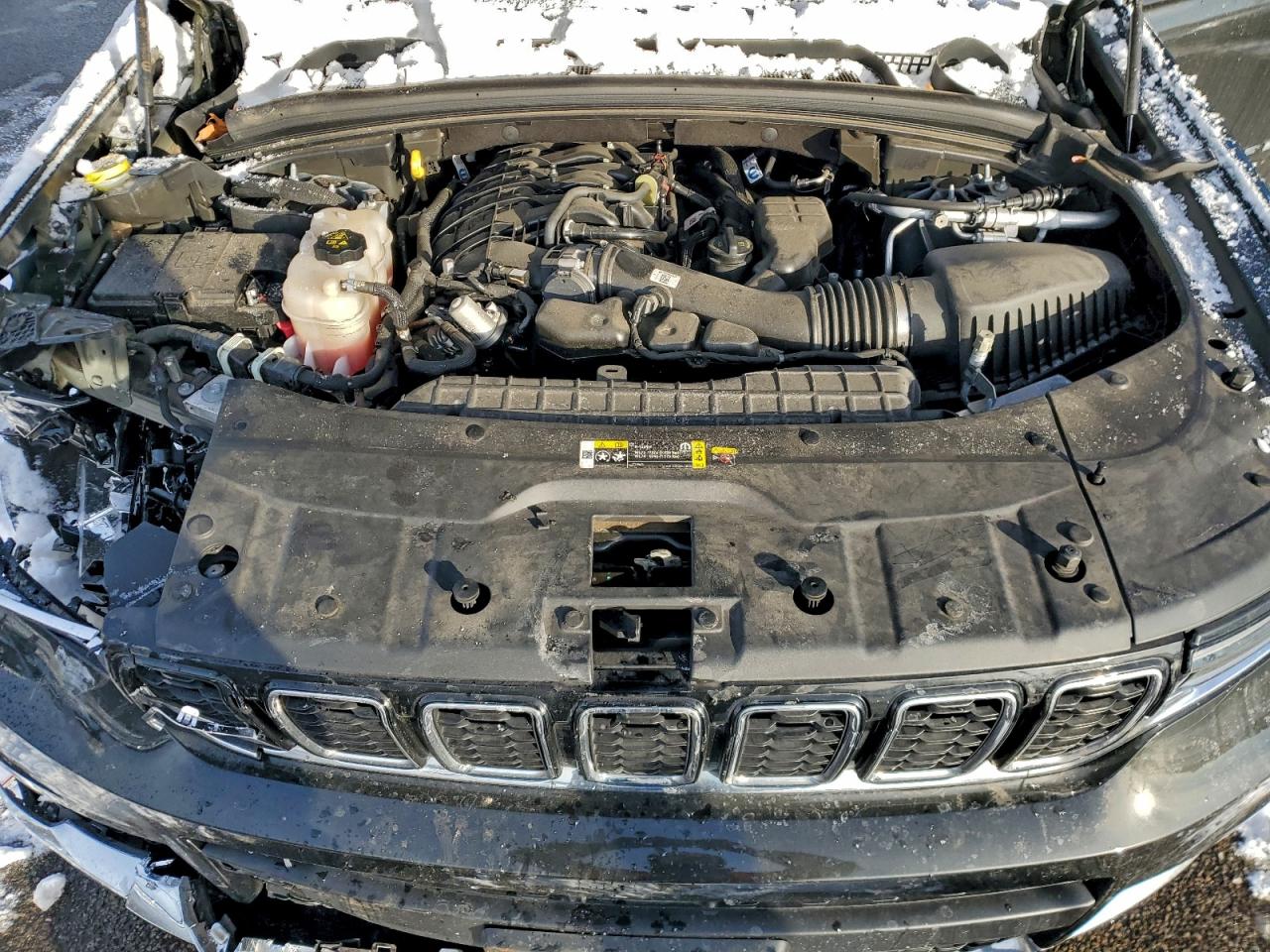 2024 JEEP GRAND CHEROKEE L LIMITED photo 12