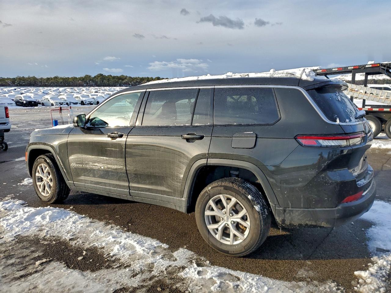 2024 JEEP GRAND CHEROKEE L LIMITED photo 2