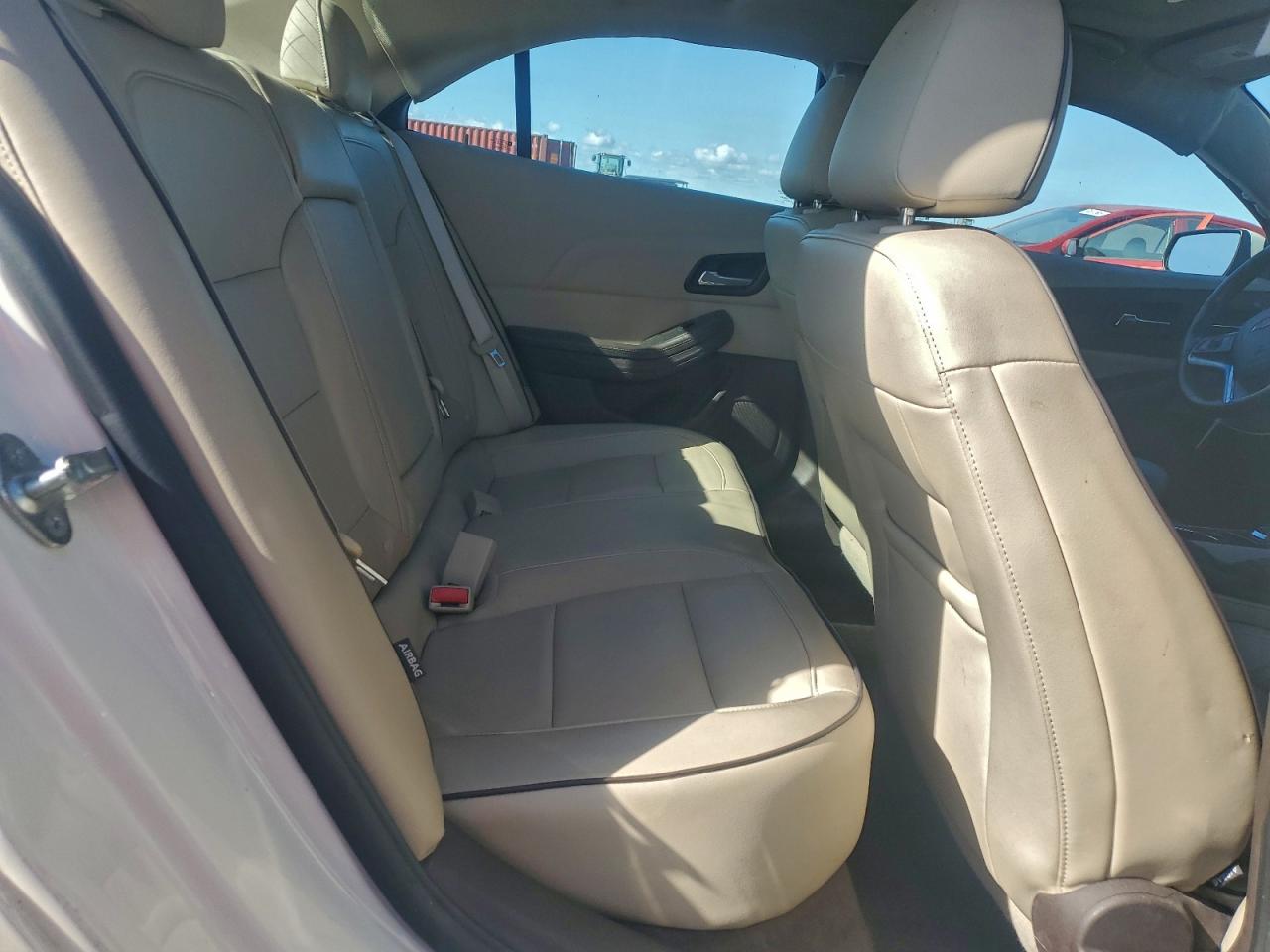 2014 CHEVROLET MALIBU 2LT photo 10