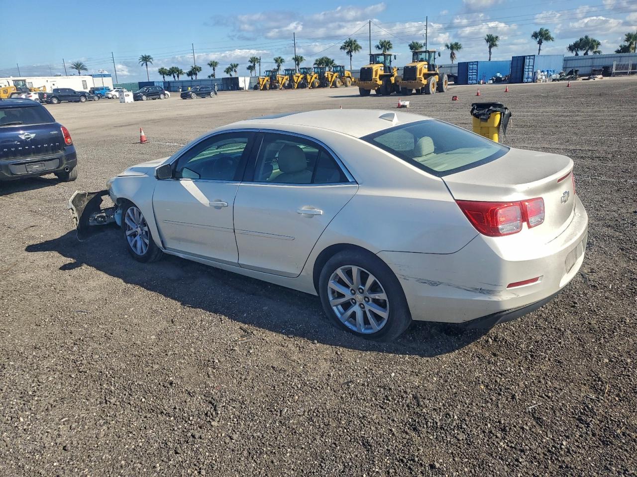 2014 CHEVROLET MALIBU 2LT photo 2