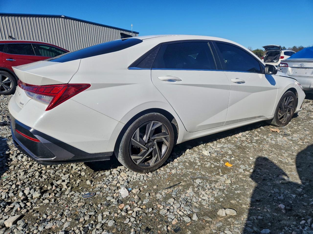 2024 HYUNDAI ELANTRA LIMITED photo 3
