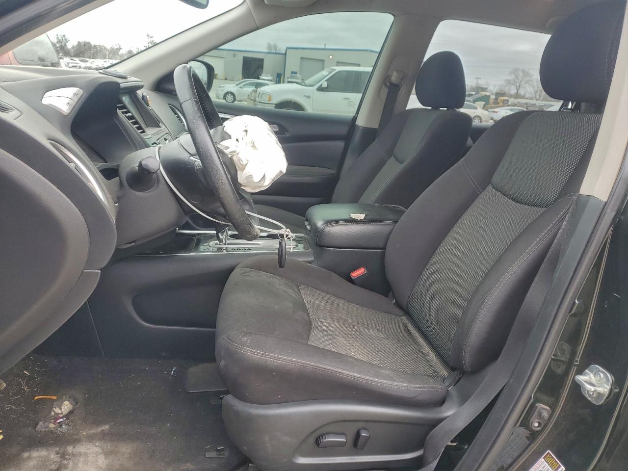 2020 NISSAN PATHFINDER SV photo 7