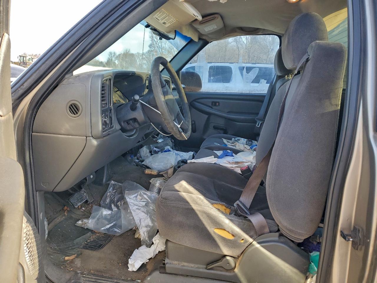 2003 GMC NEW SIERRA C1500 photo 7