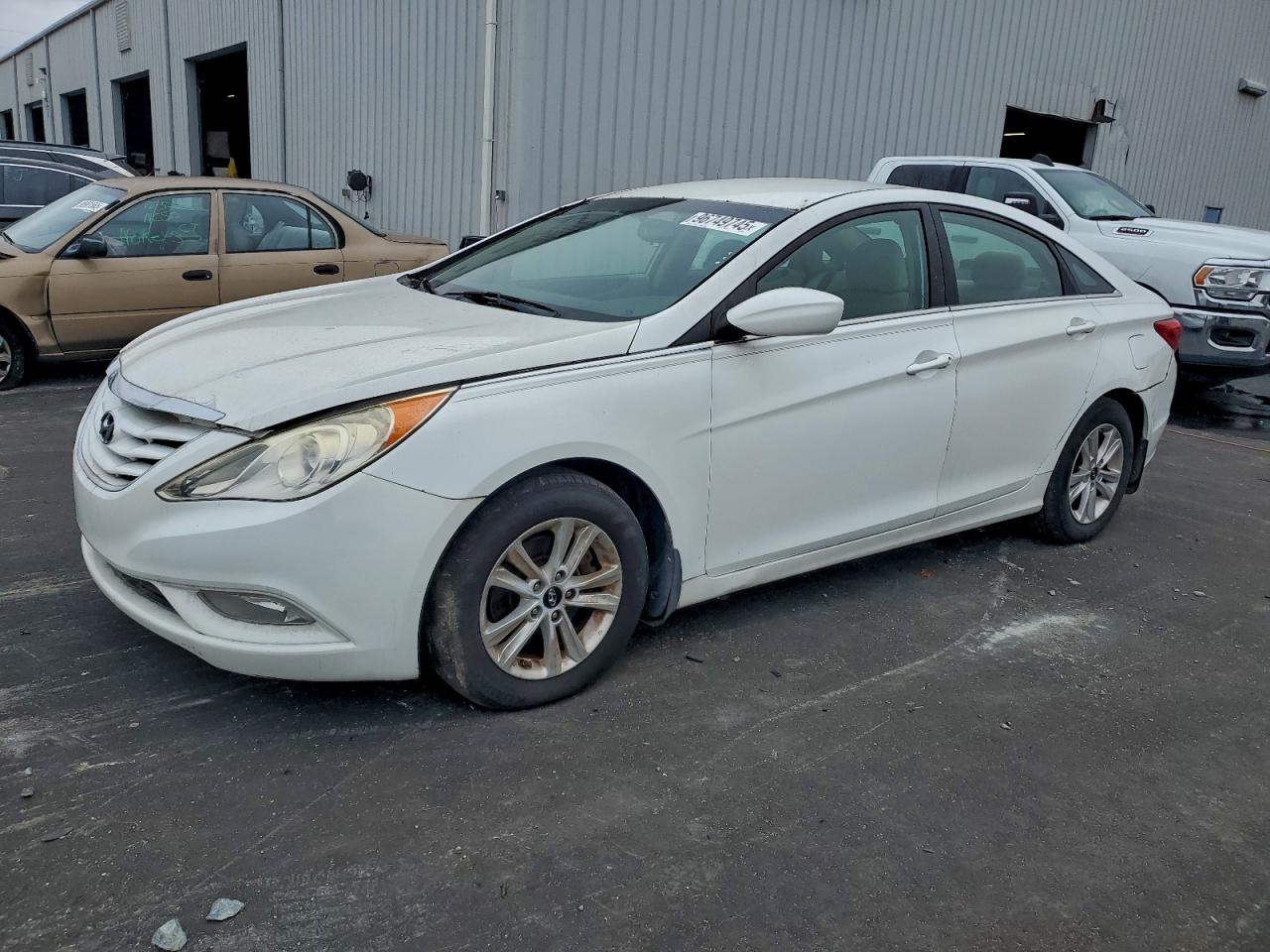 2013 HYUNDAI SONATA