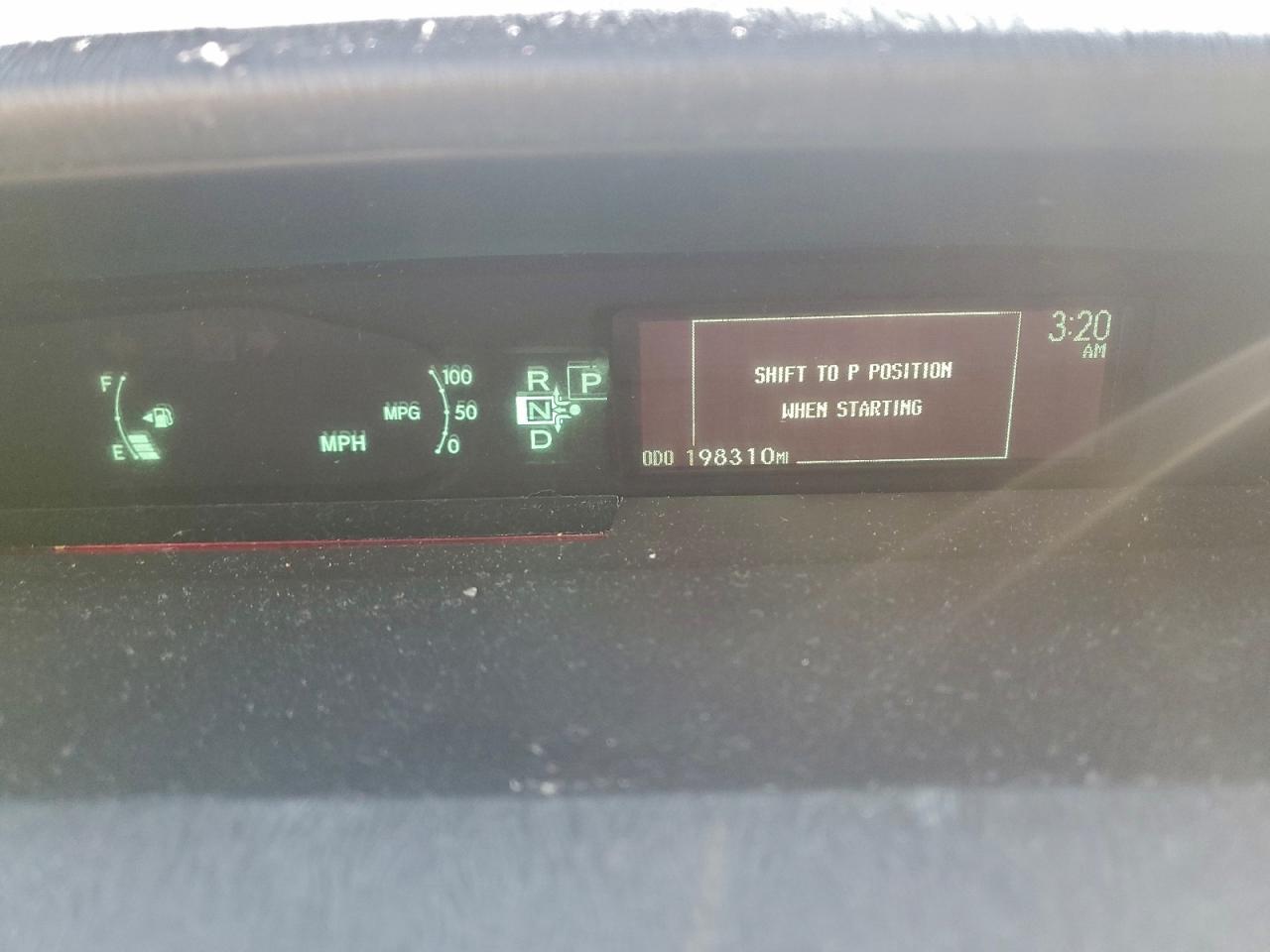 2011 TOYOTA PRIUS photo 9