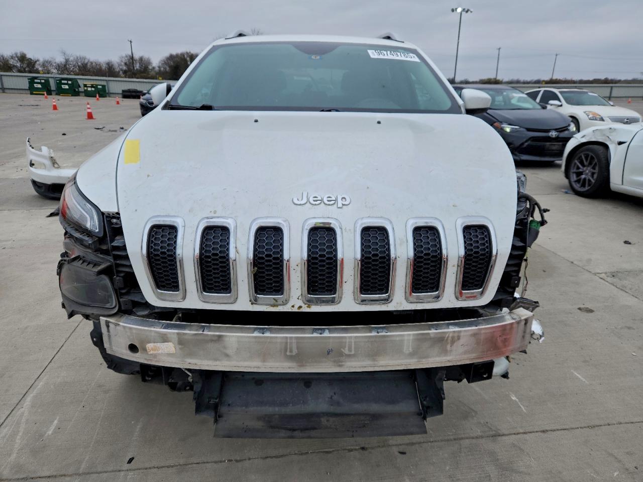 2015 JEEP CHEROKEE LATITUDE photo 5