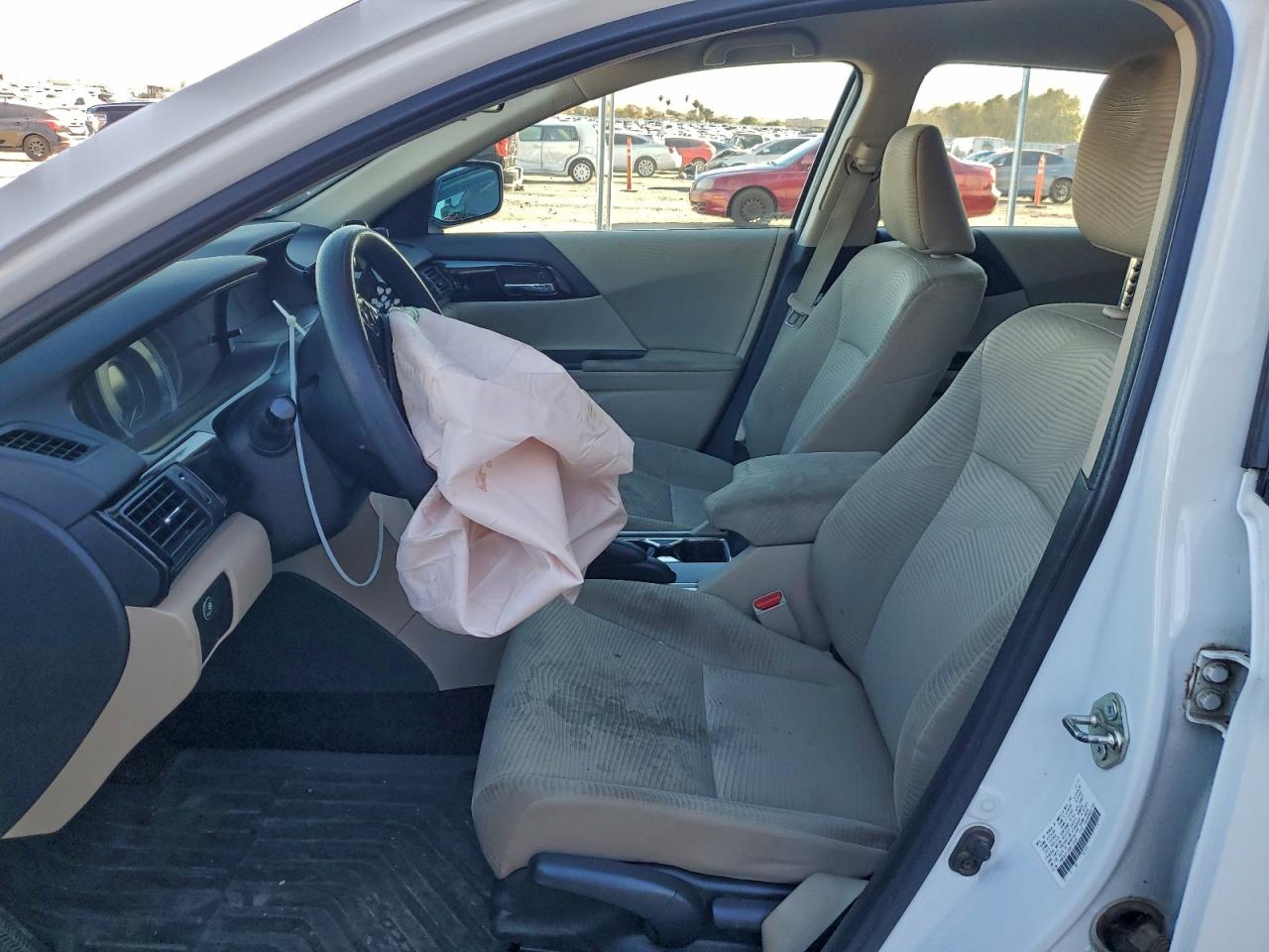 2016 HONDA ACCORD LX photo 7