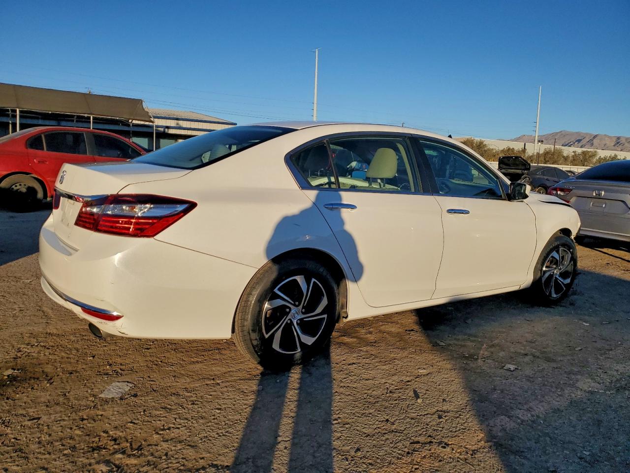 2016 HONDA ACCORD LX photo 3