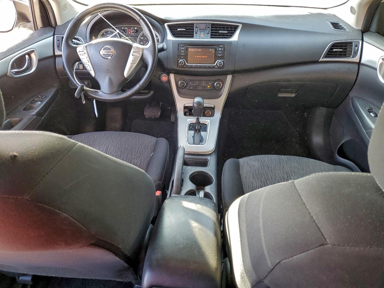 2015 NISSAN SENTRA S photo 8