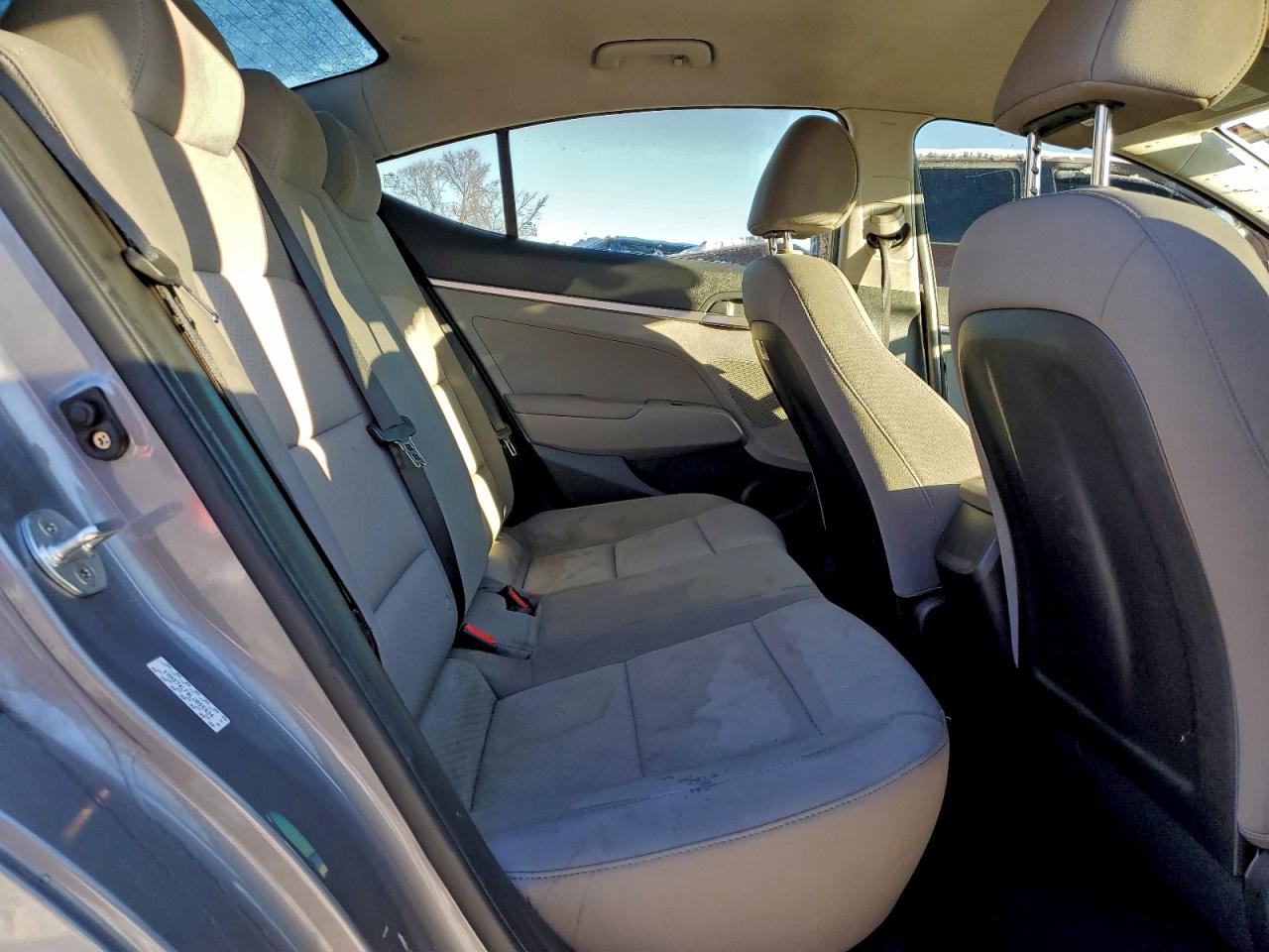 2020 HYUNDAI ELANTRA SE photo 10