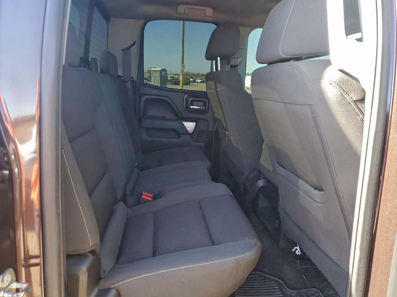 2016 CHEVROLET SILVERADO K1500 LT photo 10