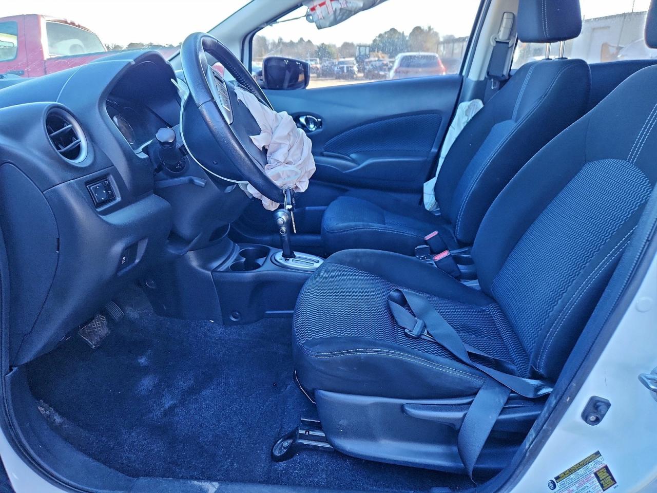 2016 NISSAN VERSA NOTE S photo 7