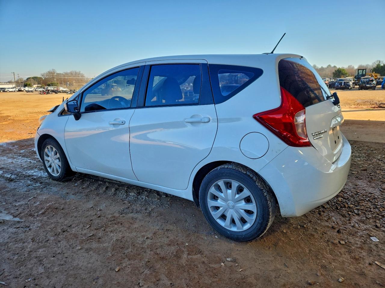 2016 NISSAN VERSA NOTE S photo 2