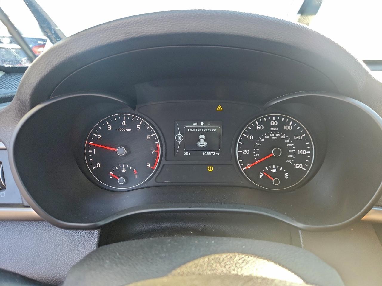 2016 KIA OPTIMA LX photo 9
