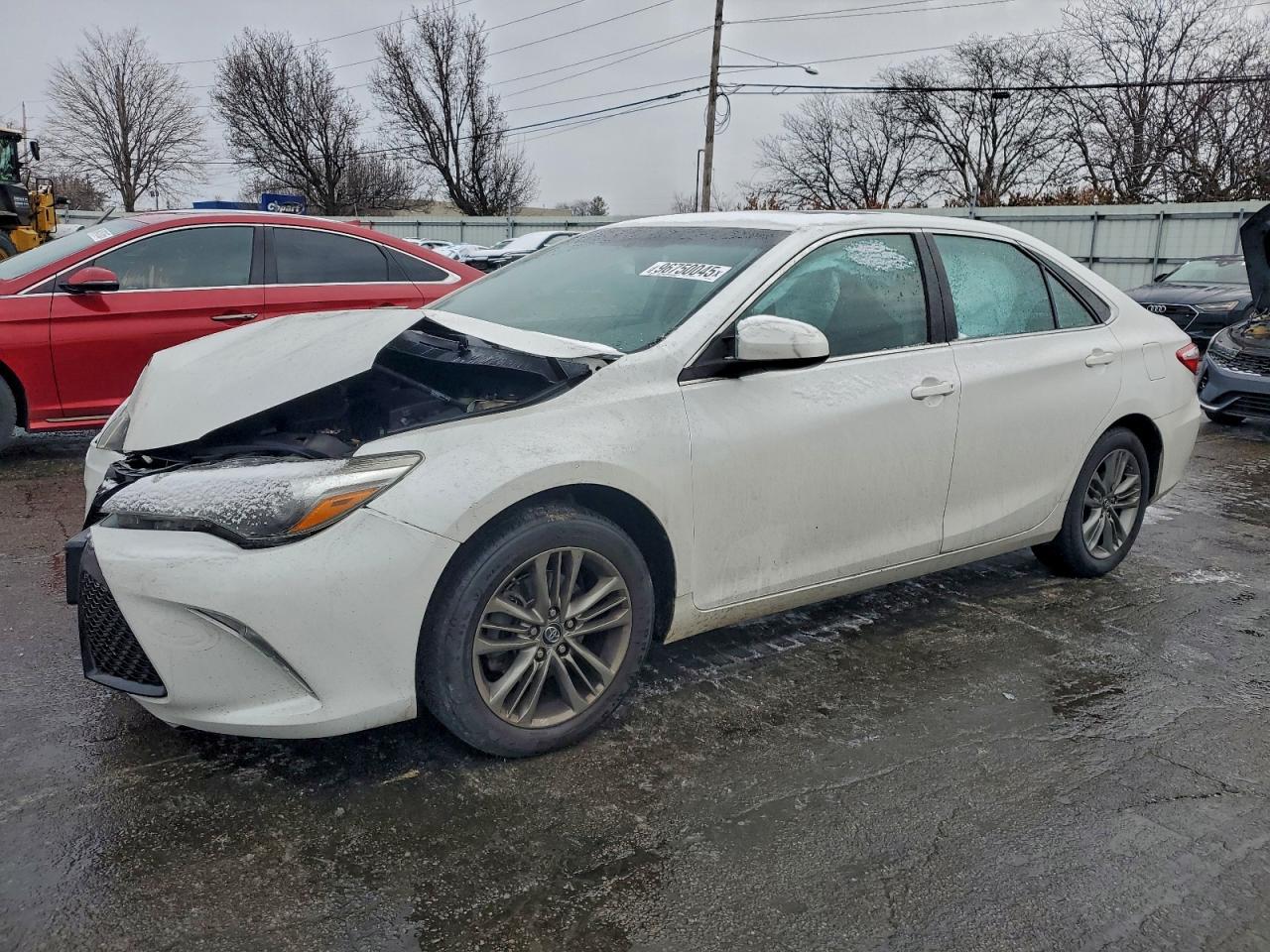 2017 TOYOTA CAMRY LE — FRONT END damage — photo 1