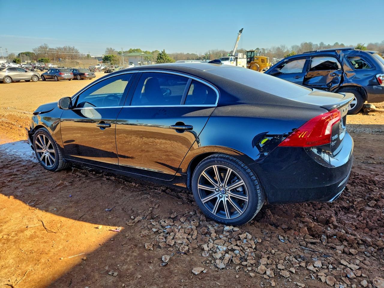 2017 VOLVO S60 PLATINUM photo 2