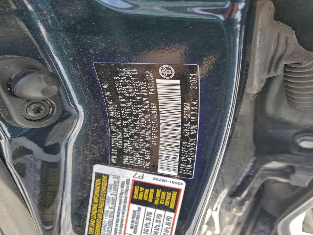 2014 TOYOTA CAMRY L photo 12