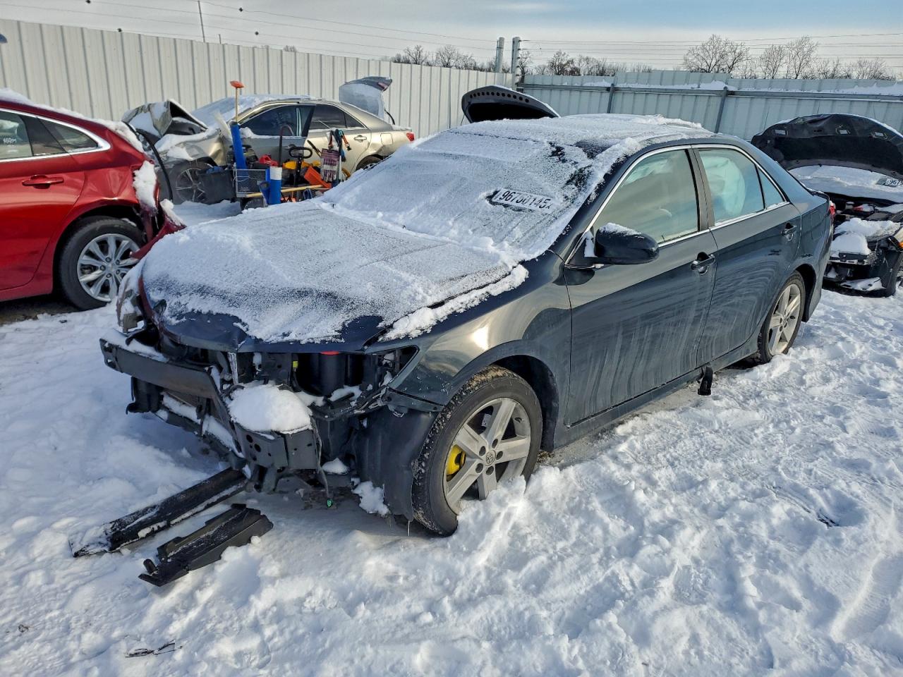2014 TOYOTA CAMRY