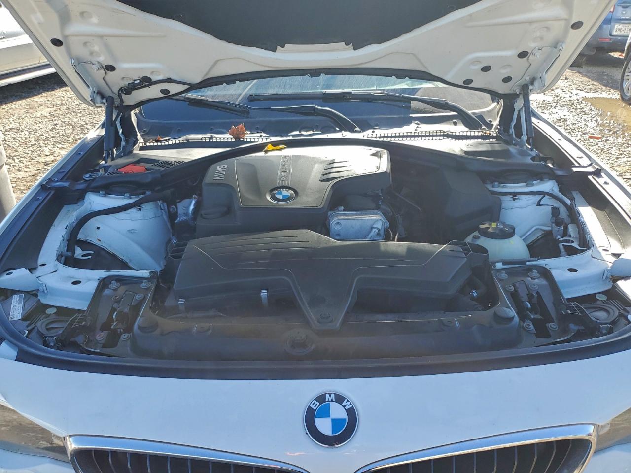 2015 BMW 328 XIGT SULEV photo 11