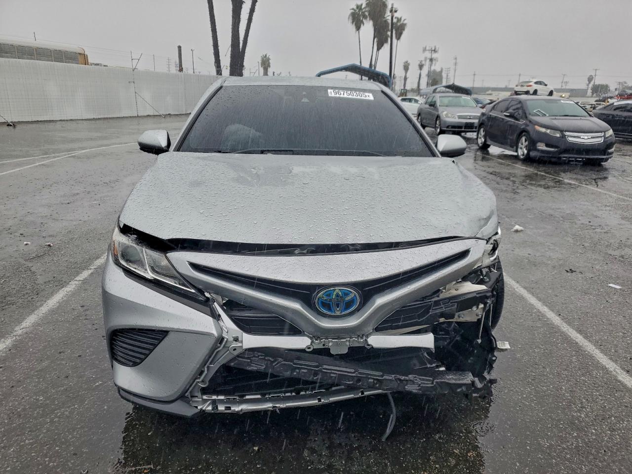 2020 TOYOTA CAMRY SE photo 5