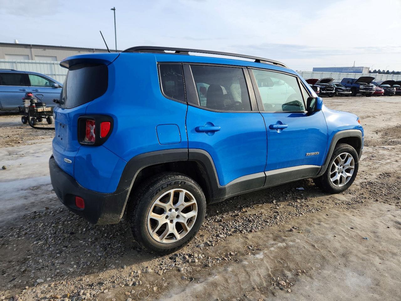 2015 JEEP RENEGADE LATITUDE photo 3
