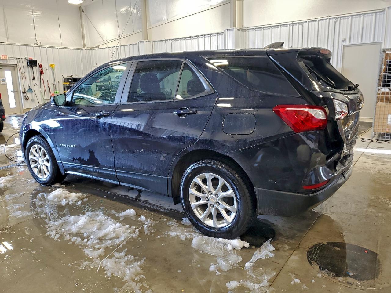 2020 CHEVROLET EQUINOX LS photo 2