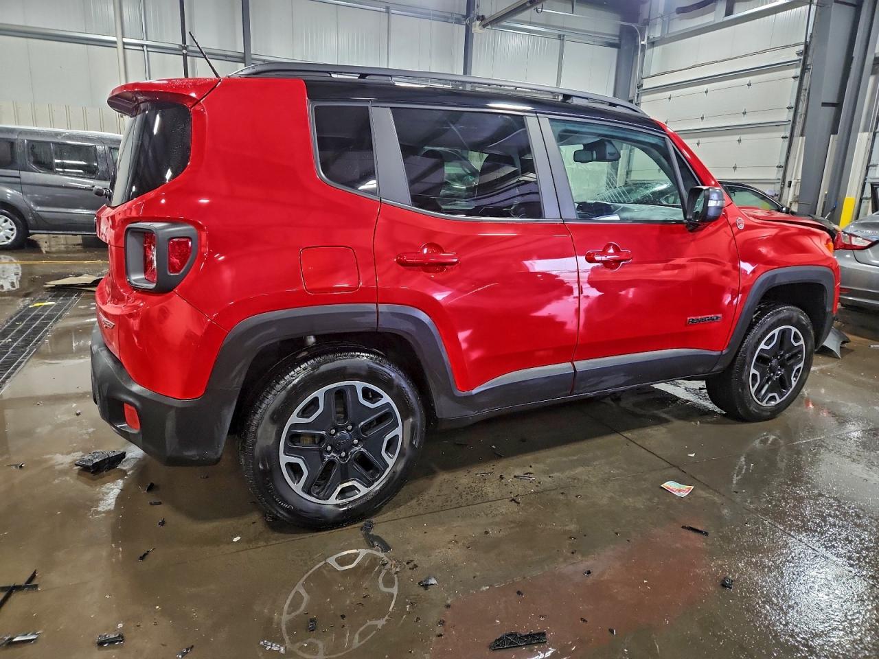 2017 JEEP RENEGADE TRAILHAWK photo 3