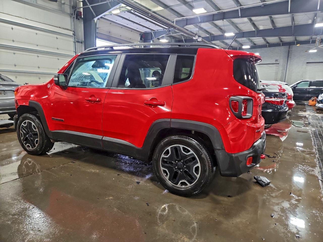 2017 JEEP RENEGADE TRAILHAWK photo 2