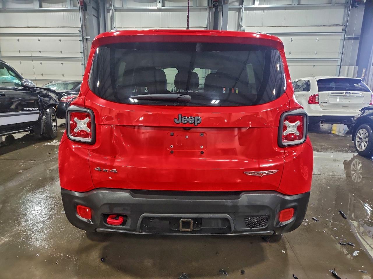 2017 JEEP RENEGADE TRAILHAWK photo 6