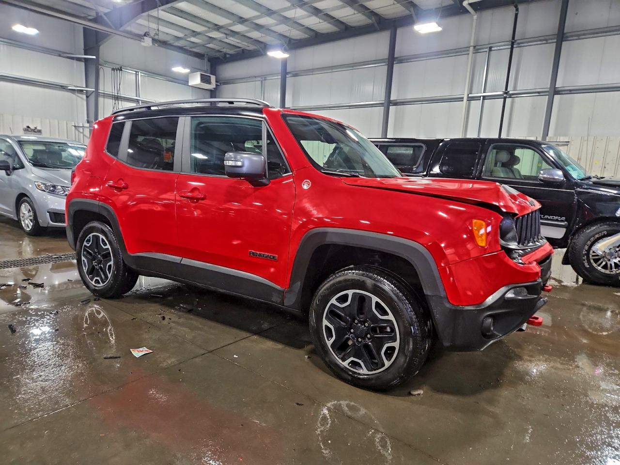 2017 JEEP RENEGADE TRAILHAWK photo 4