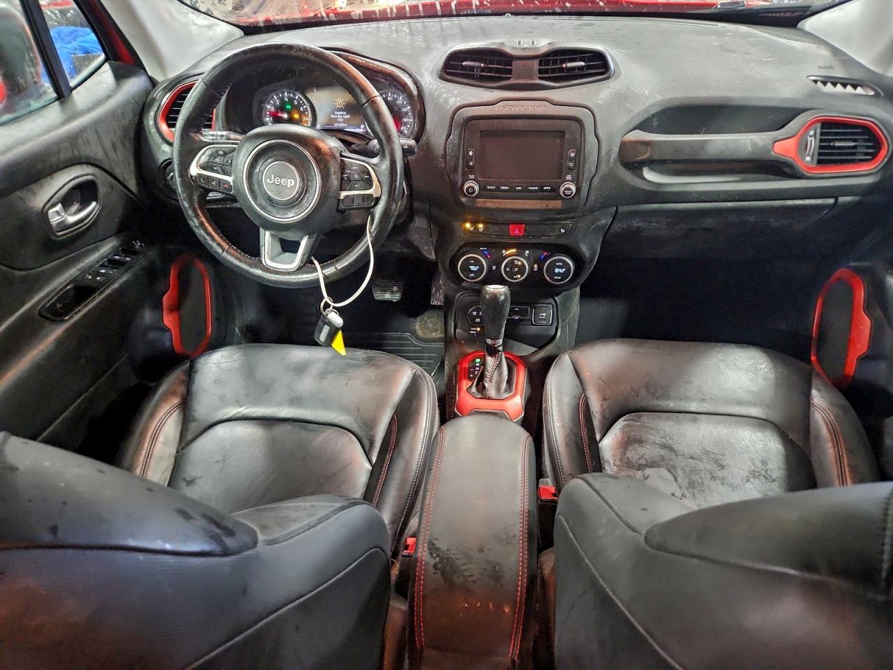 2017 JEEP RENEGADE TRAILHAWK photo 8
