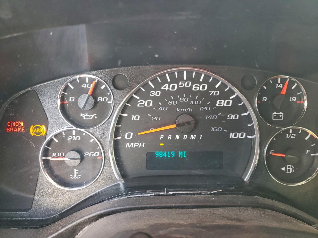 2017 GMC SAVANA G2500 photo 9
