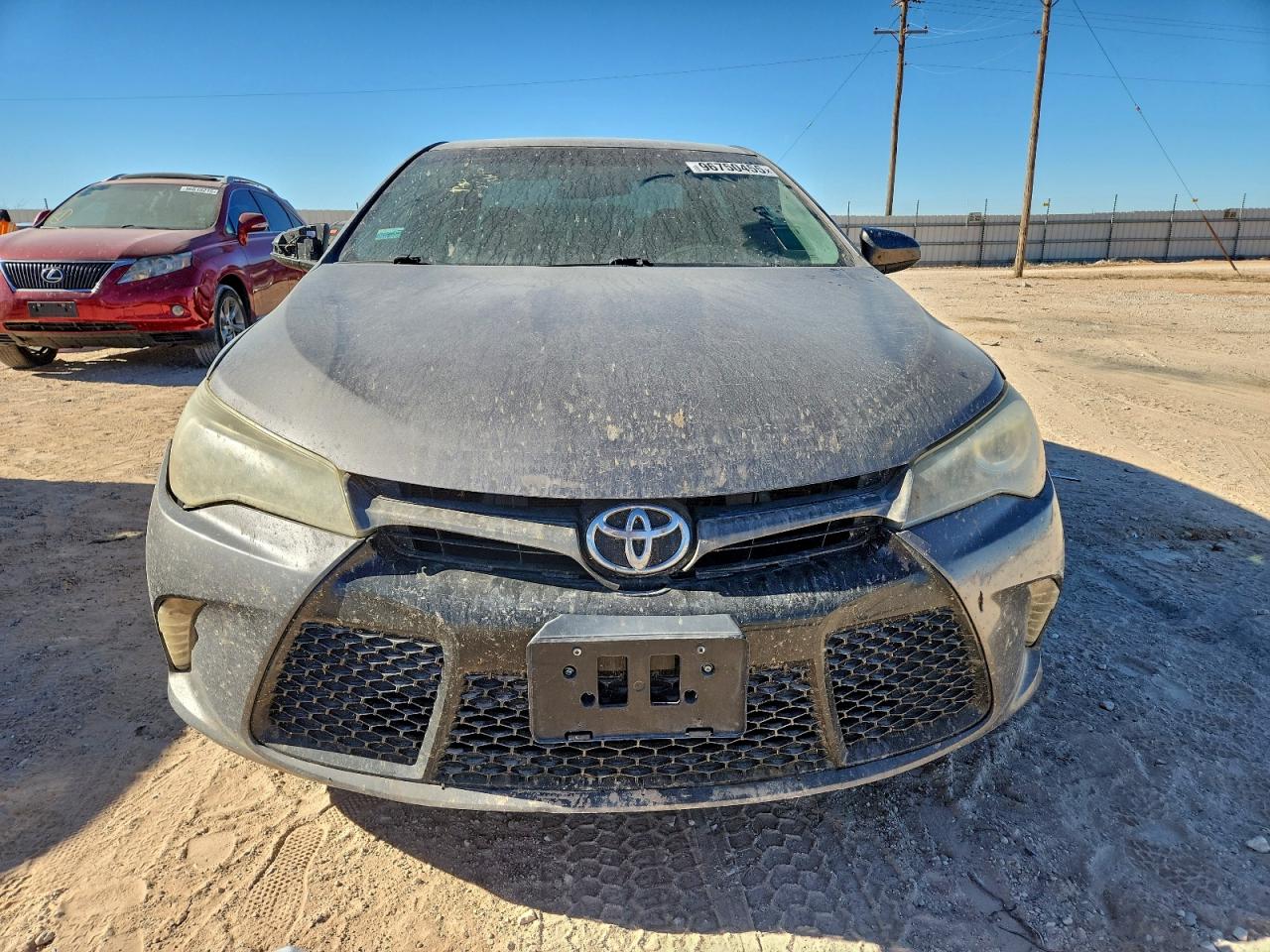 2016 TOYOTA CAMRY LE photo 5