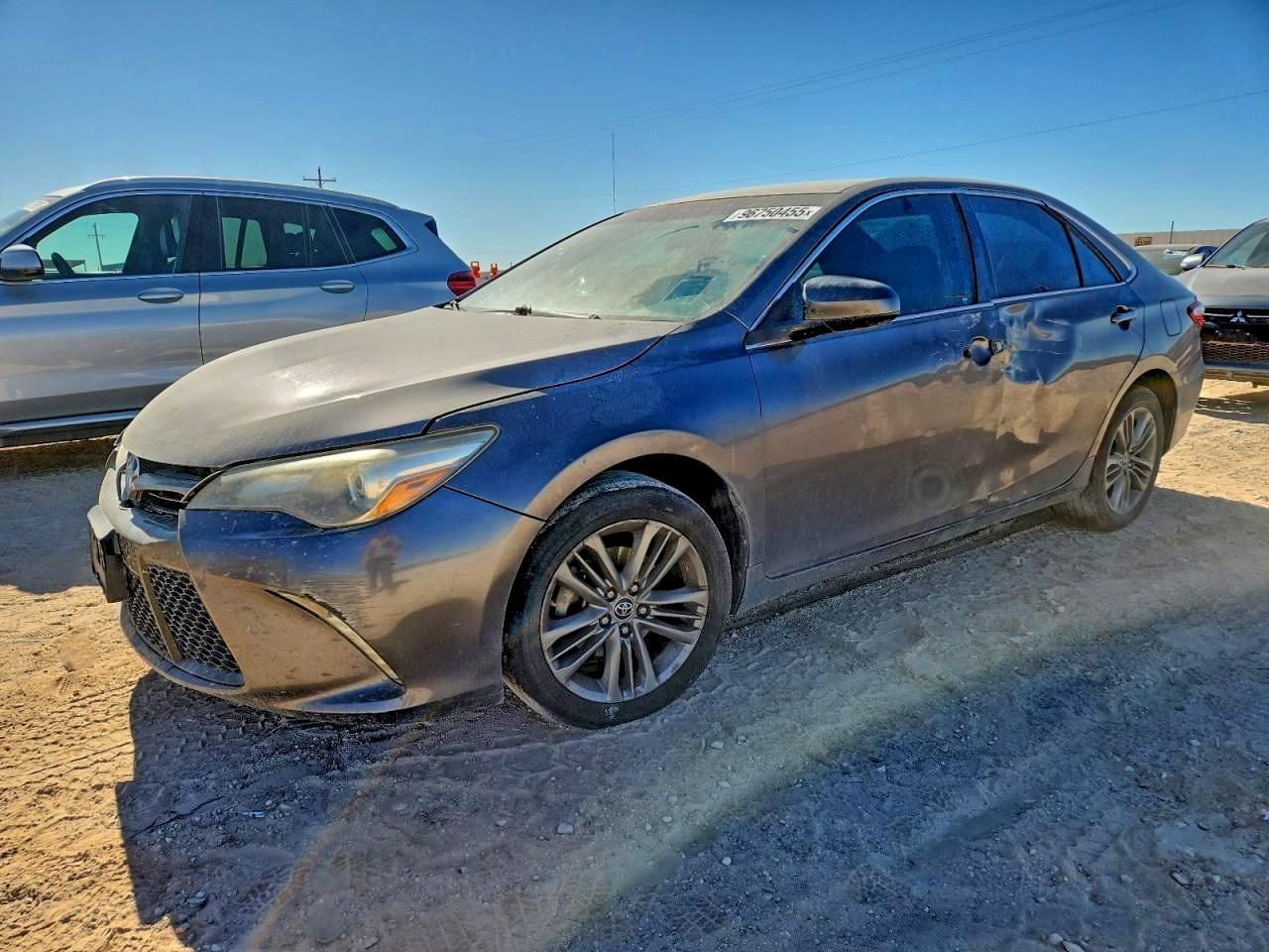 2016 TOYOTA CAMRY