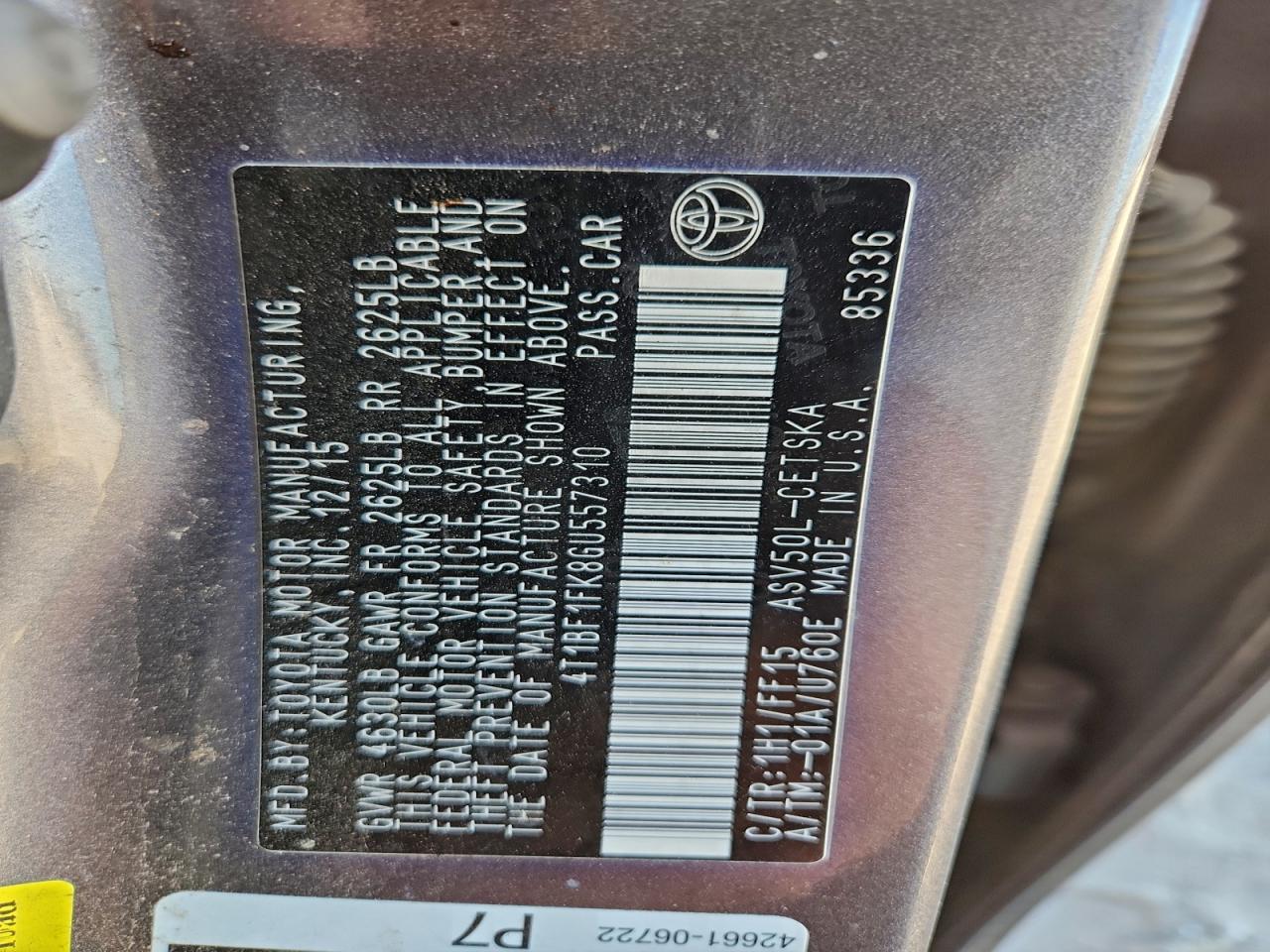 2016 TOYOTA CAMRY LE photo 12