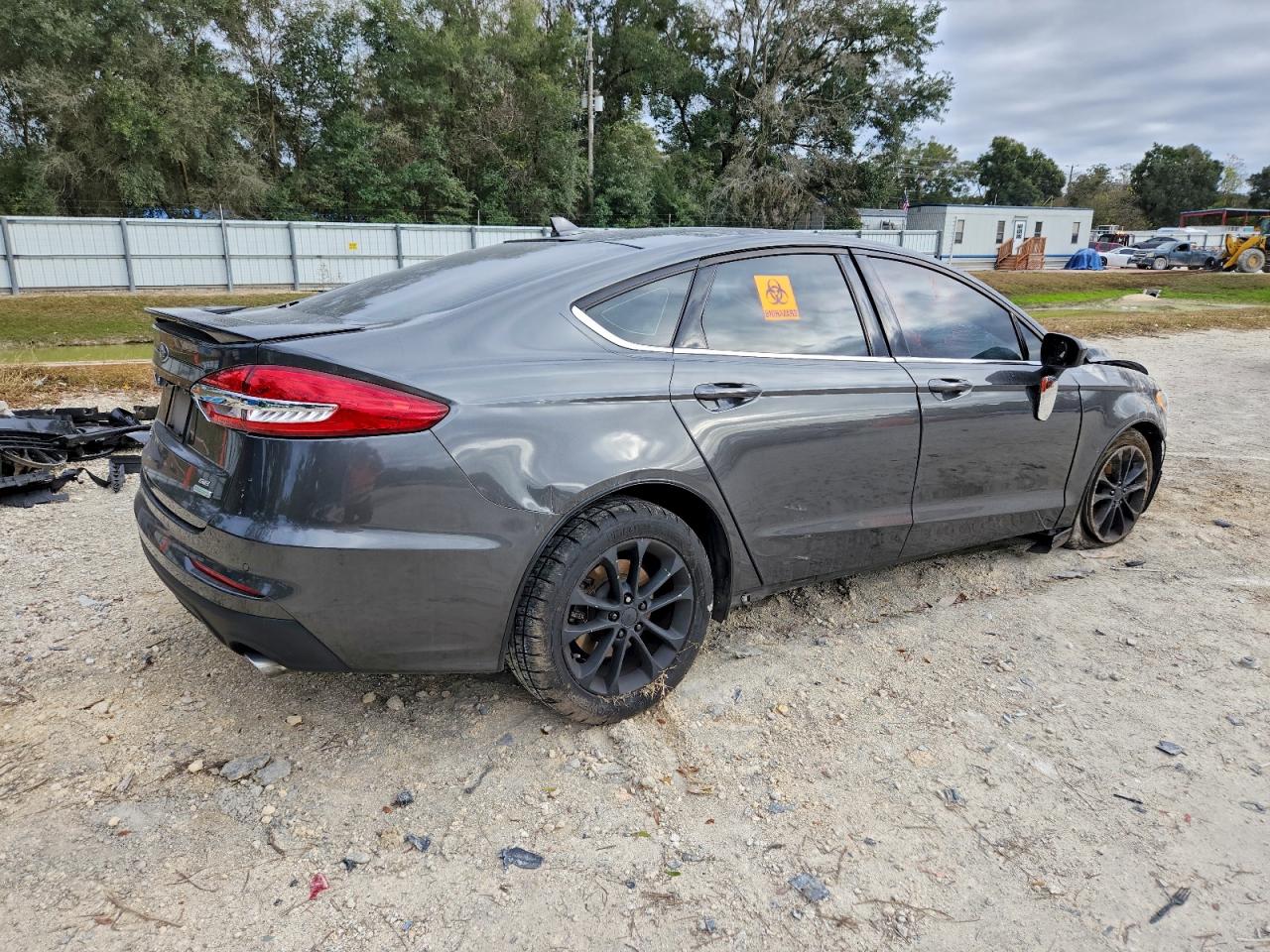 2019 FORD FUSION SE photo 3