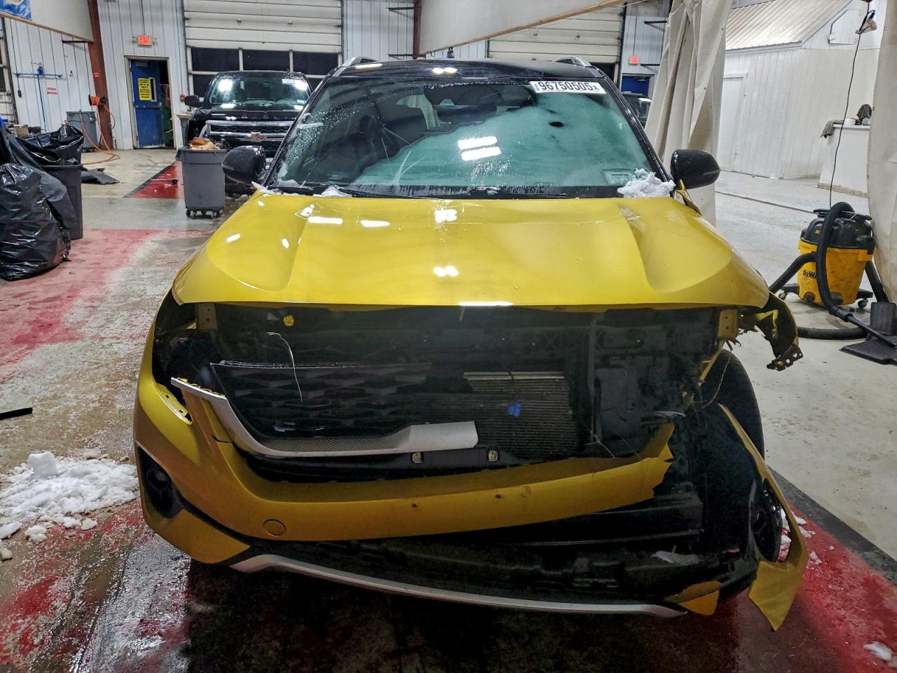 2021 KIA SELTOS S photo 5