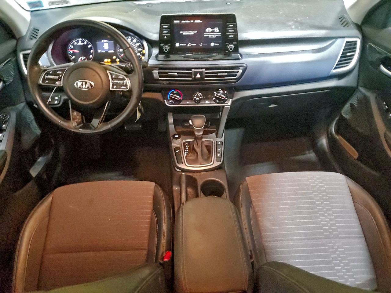 2021 KIA SELTOS S photo 8