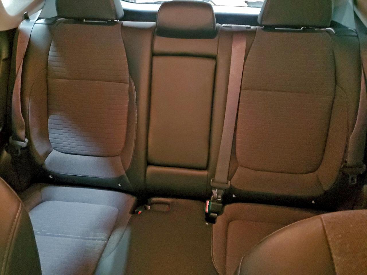 2021 KIA SELTOS S photo 10