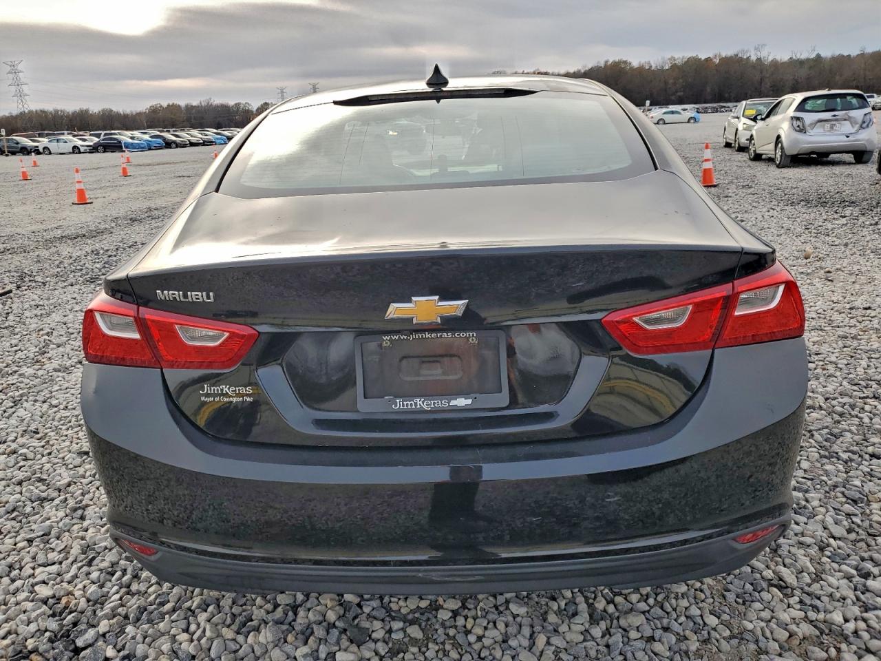 2017 CHEVROLET MALIBU LS photo 6