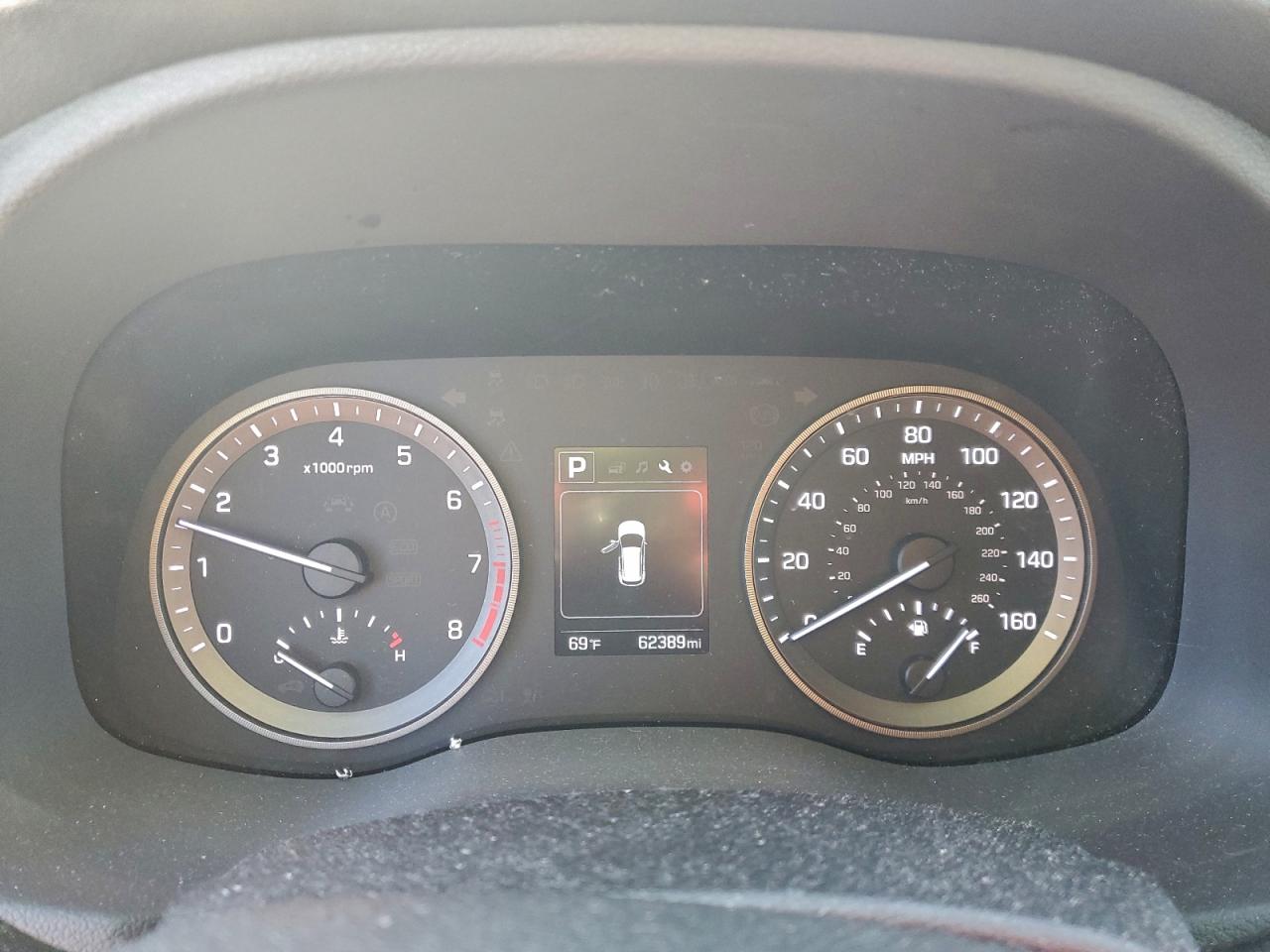 2017 HYUNDAI TUCSON SE photo 9
